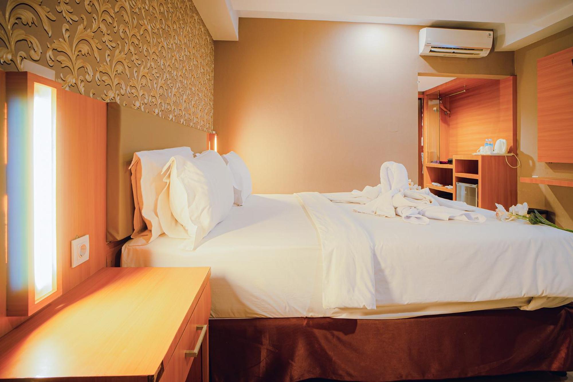 Portola Arabia Hotel 반다 아세흐 외부 사진