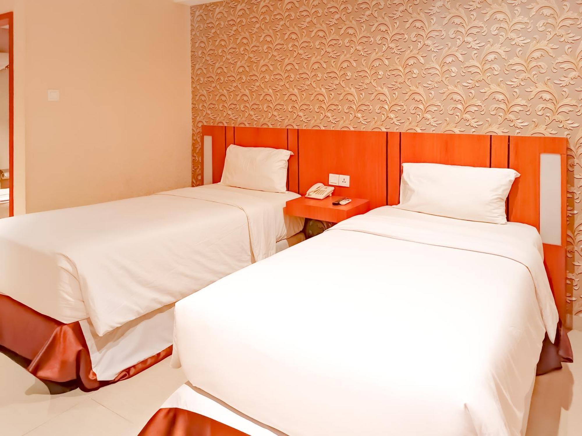 Portola Arabia Hotel 반다 아세흐 외부 사진